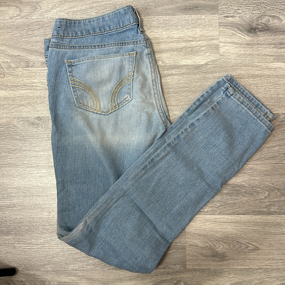 Hollister jeans